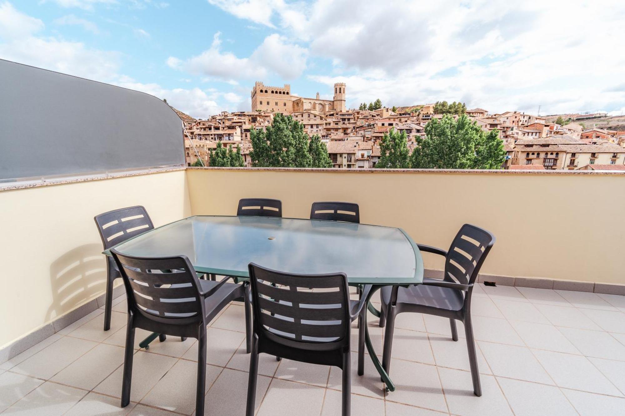 Casa Tio Pepe Valderrobres Appartement Buitenkant foto